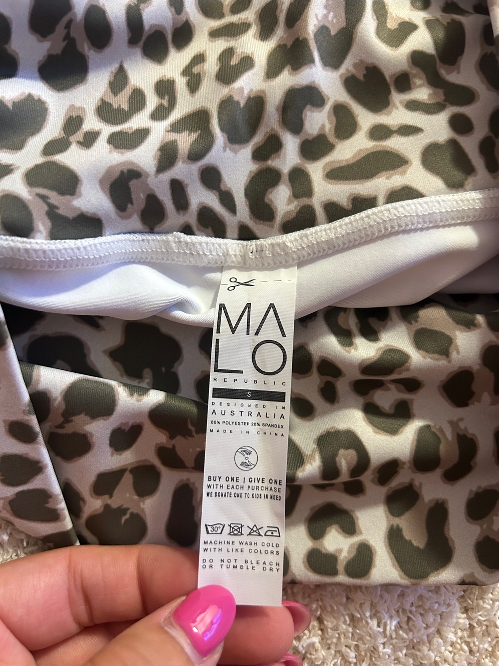 Malo Women’s Leopard Print Bike Shorts - Picture 4 of 4